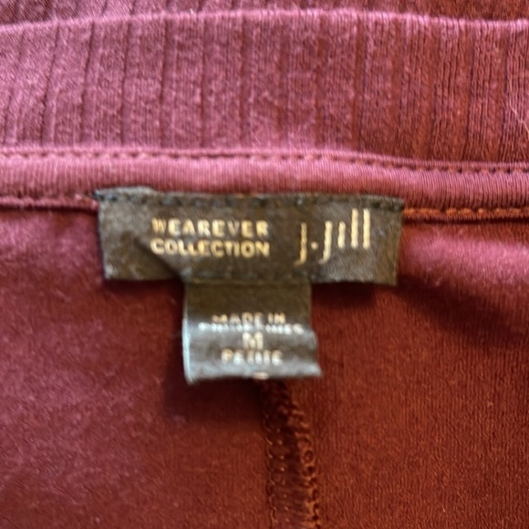 J Jill - Wearever collection maroon open neckline long sleeve top - size M - Picture 3 of 5